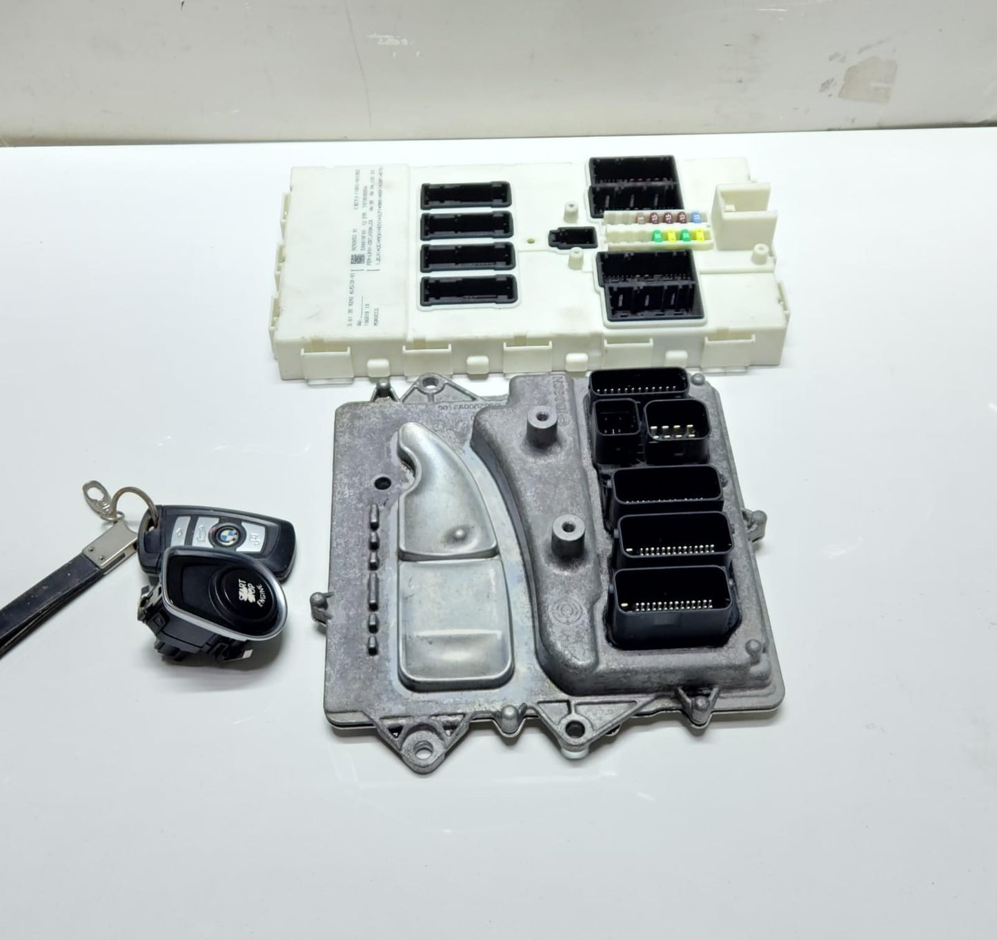 2013 BMW X5 Engine Control Unit 8604275 3 Series F30 F31 GT F34 X5 OEM