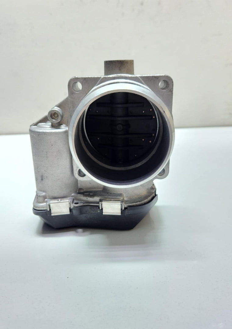 2010-2015 BMW 760i F02 Throttle Body A2C83943400 V12 6.0