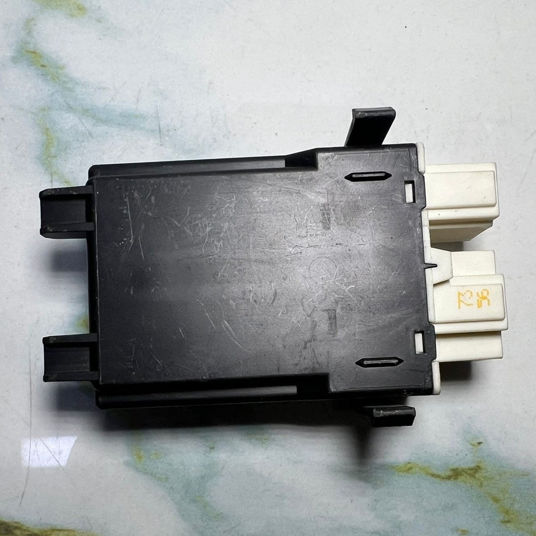 Mercedes Seat Heating Control Module A2139007107 E-Class W213