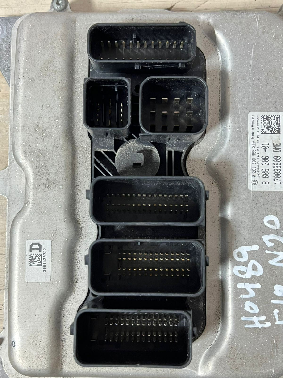 2012-2017 BMW F10 N20 520i Engine Control Unit SET DME+ CAS4 CG + 2KEYs 8606306