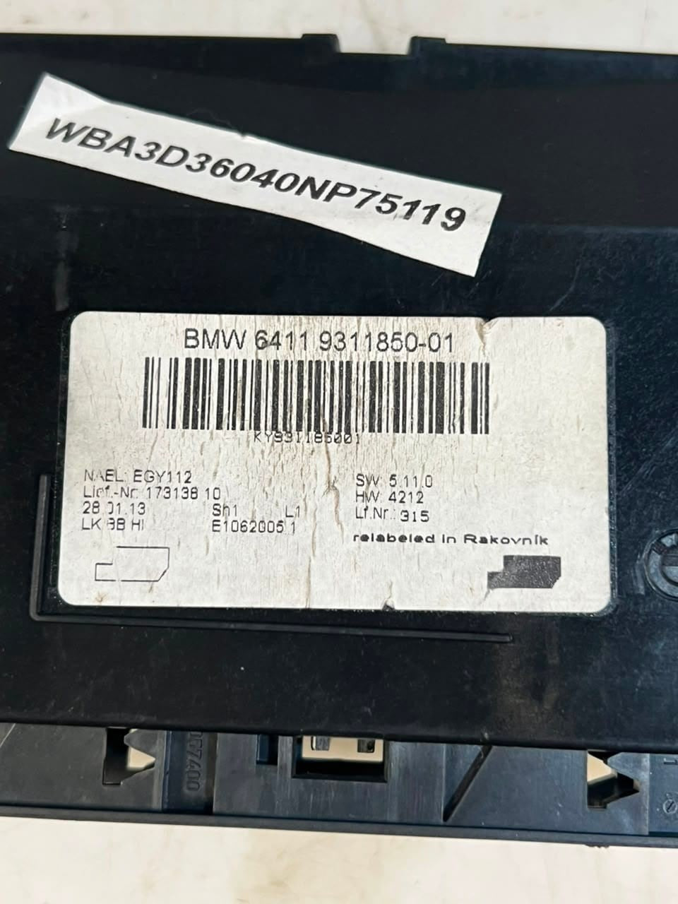 2013-2016 BMW 3 Series F30, F31 F35 320i AC Heater Climate Control Unit 9311850