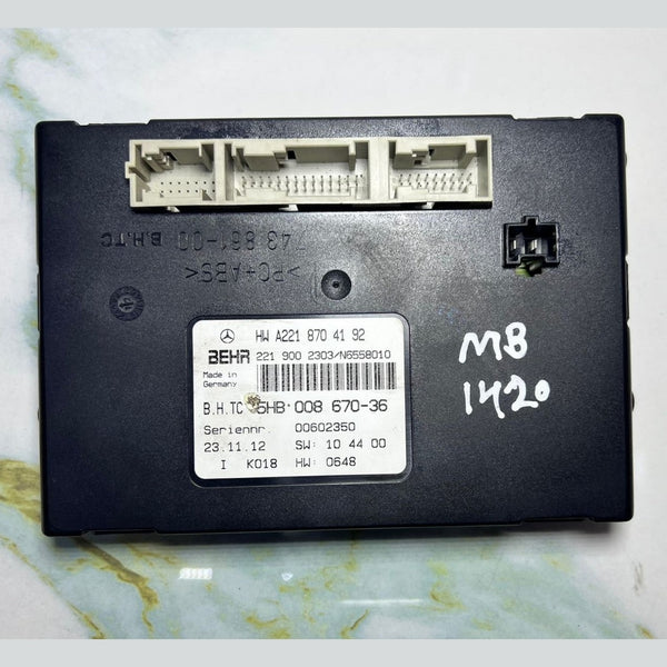 07-14 Mercedes W221 S550 CL550 AC A/C Heater Control Module A221 8704192 OEM