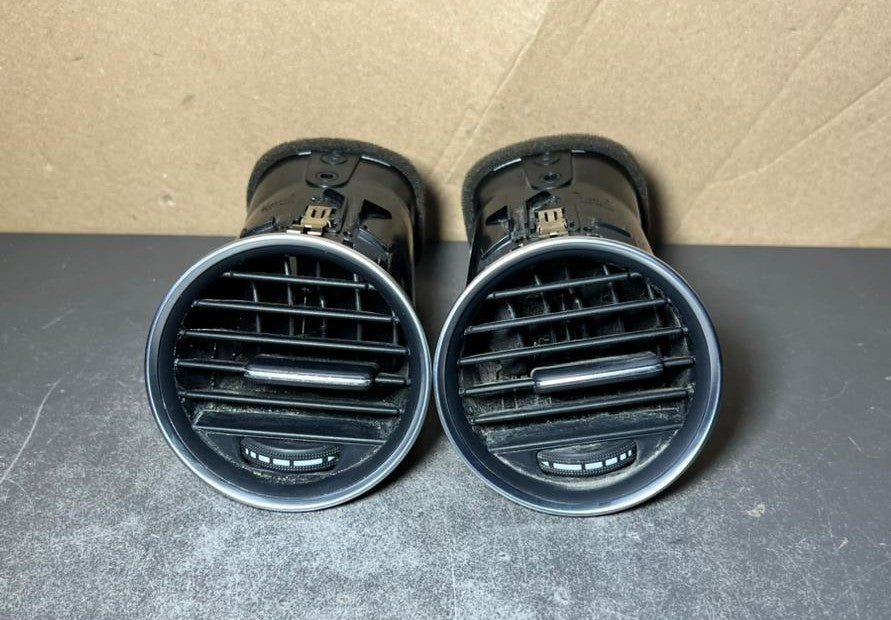 12-14 Mercedes W204 C300 C250 Front Dashboard Left \ Right Heater A/C Air Vent