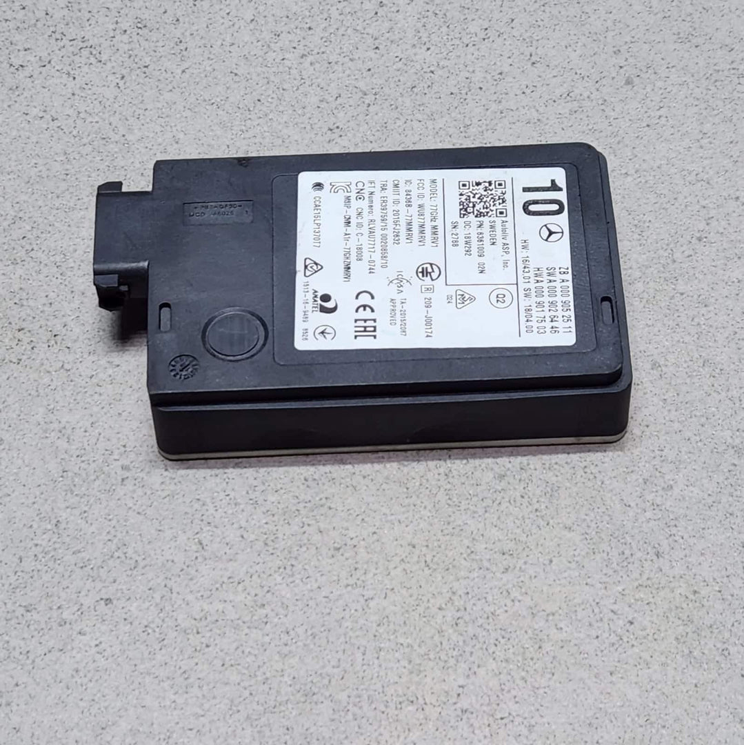 Mercedes W205 C300 Bumper Blind Spot Radar Distance Sensor Module A0009052511
