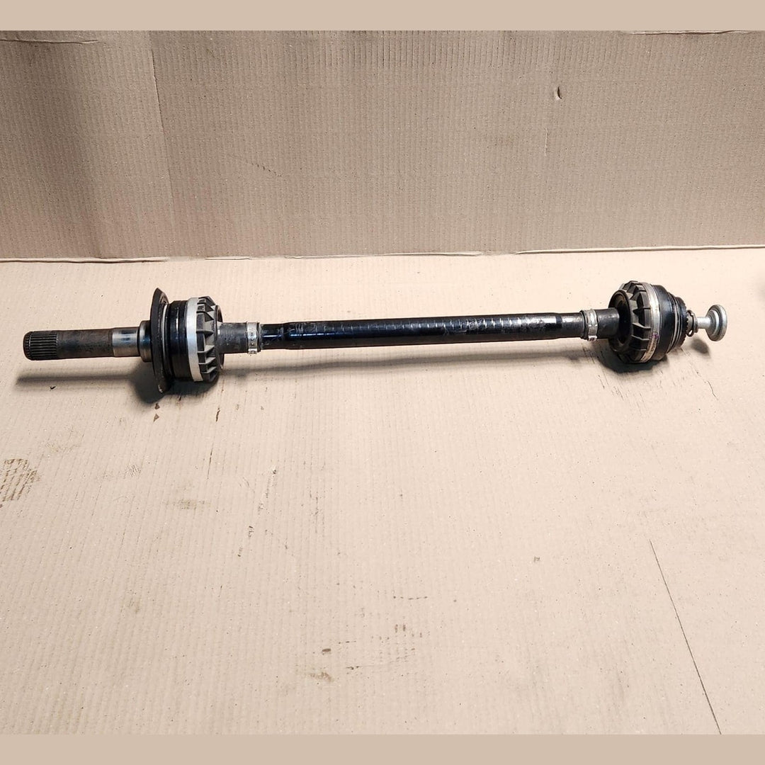 BMW Driveshaft Output Shaft Rear Right 8689556 G20 G21 M340i and G22 G23 G26