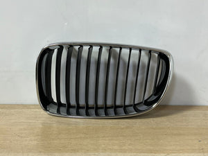 2007 BMW 1 SERIES E82 E87 E88 Grille With Chrome Frame Kidney Left 7166439 Used