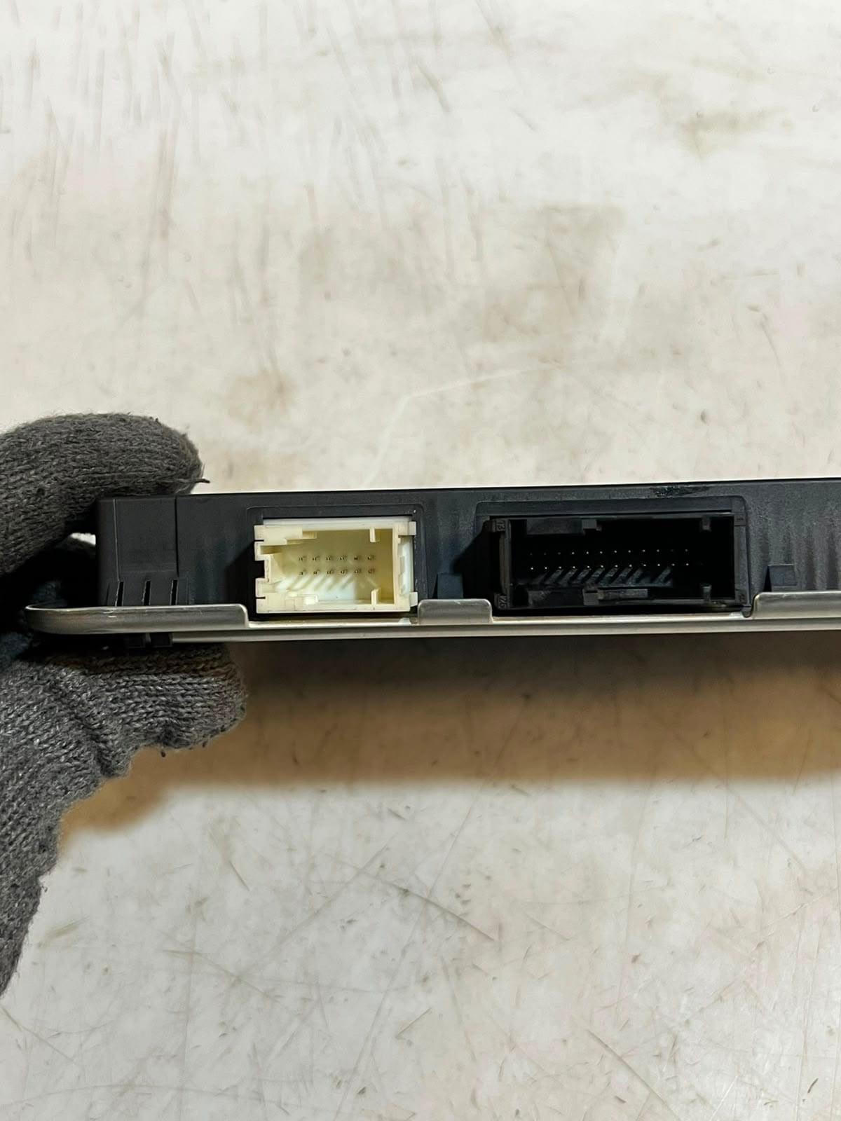 10-17 BMW F07 5' 6' 7' GT F10 F12 F01 F2 535i GT Light Control Module 9247064