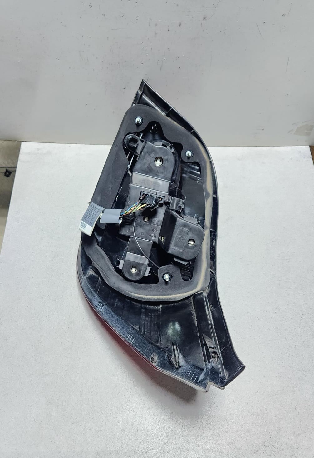 BMW 5 Series E60 Rear Tail Light Rear Left 7165737 E60 5 Series 