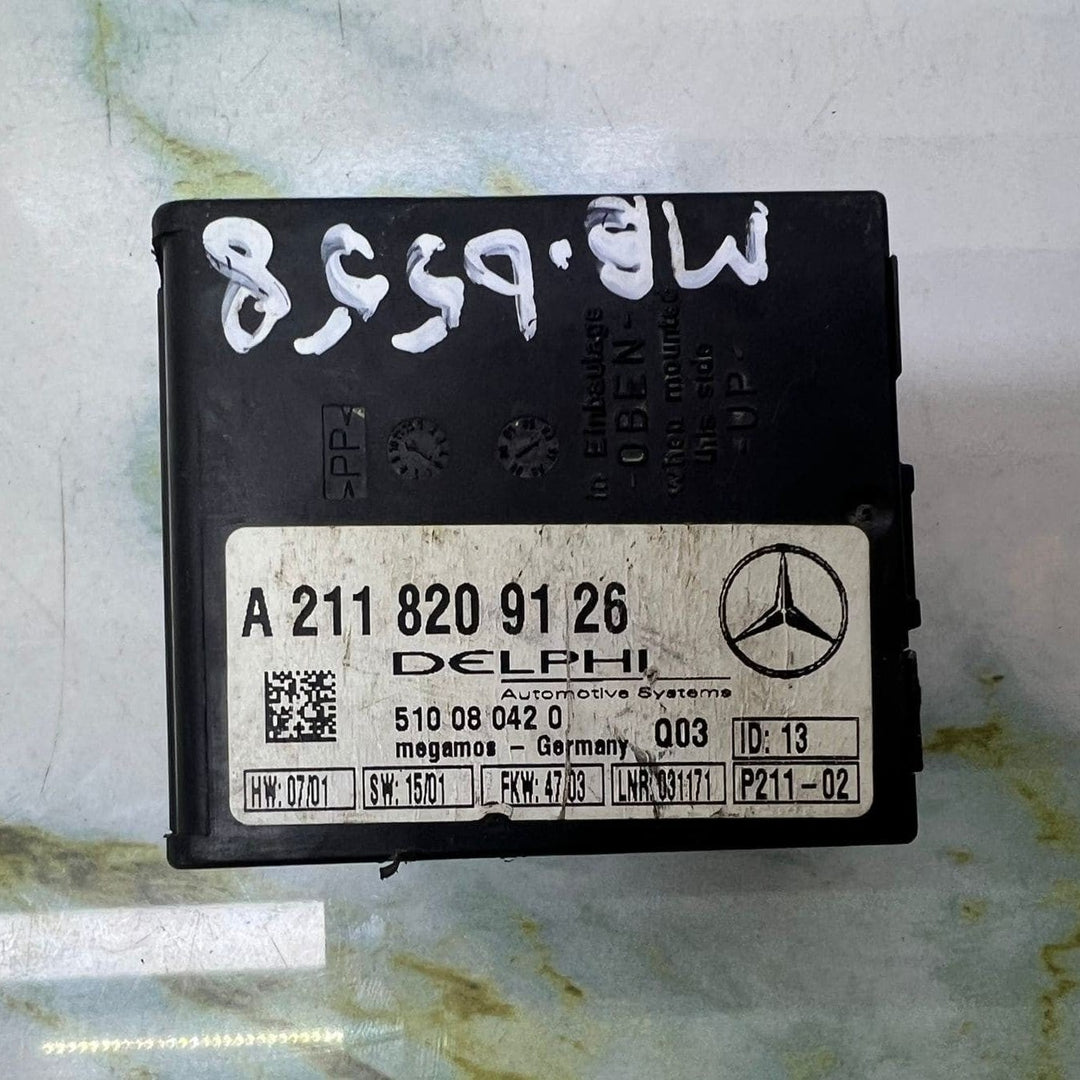 2001-2005 Mercedes C240 Alarm Control Unit A2118209126 W203 CLK and SL R230