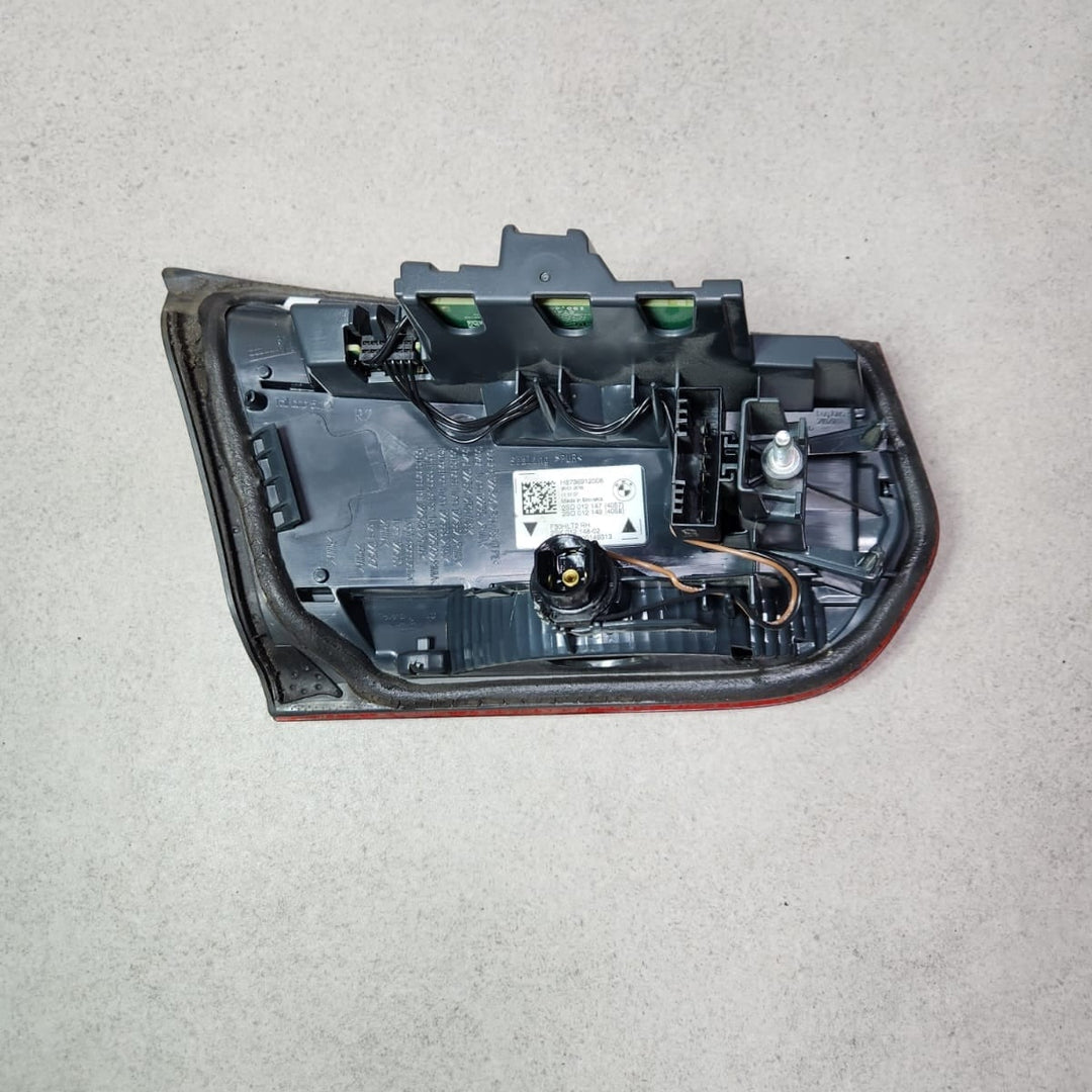BMW Rear Tail Light Right H8736912006 3 Series F30 F31 F35