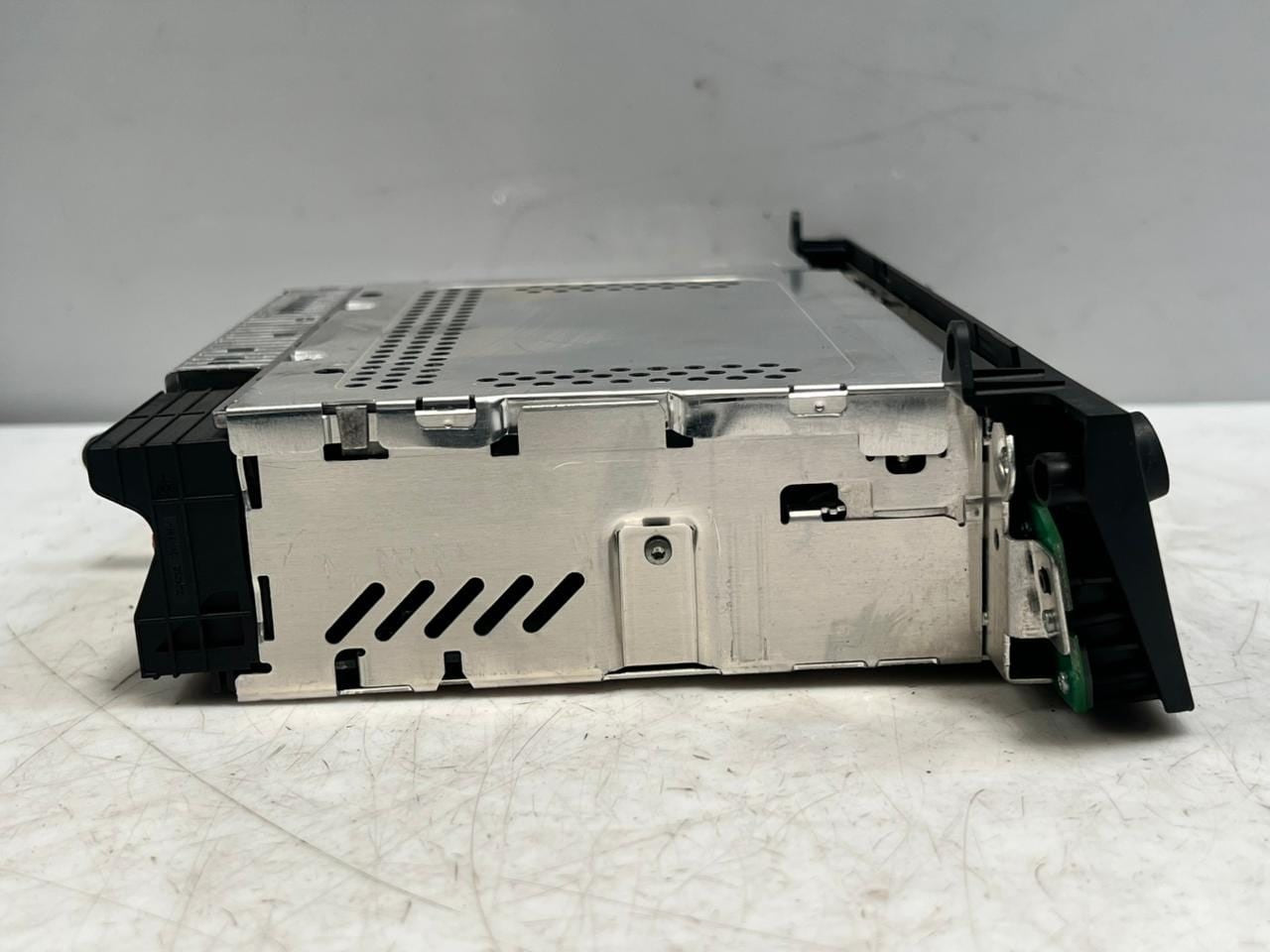 2005-2010 BMW X3 E83 Z4 E85 E86 FM AM Radio Navigation Head Unit 6987176 OEM