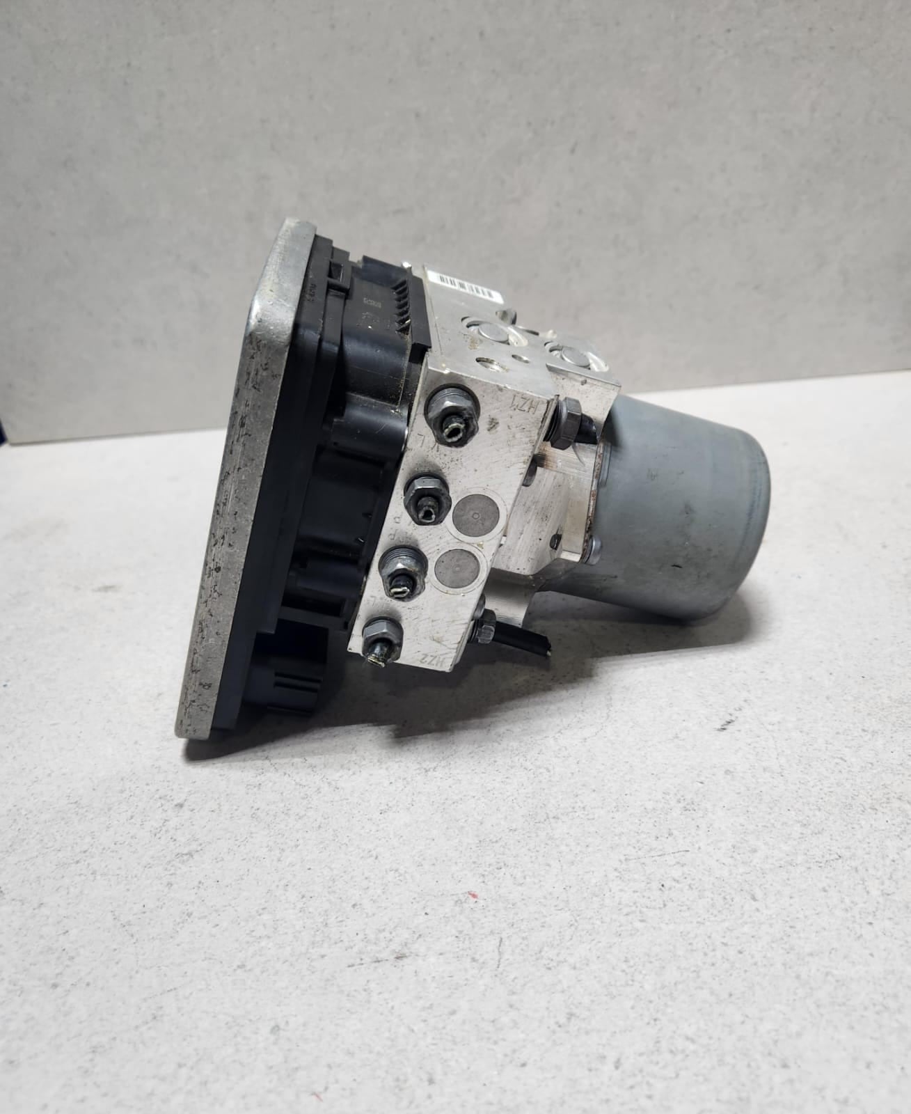 2020 BMW 530e Abs Pump 5A28346 5 Series G30 G31 OEM