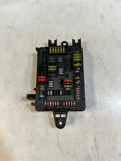 2012-2016 BMW 3 Series F30, F31, F32, and F35 328i Fuse MODULE Box 9261112 OEM