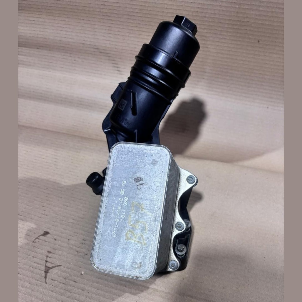 8570063 Oil Filter Housing Heat Exchanger BMW B57D30B 2er F22 F23 M240i