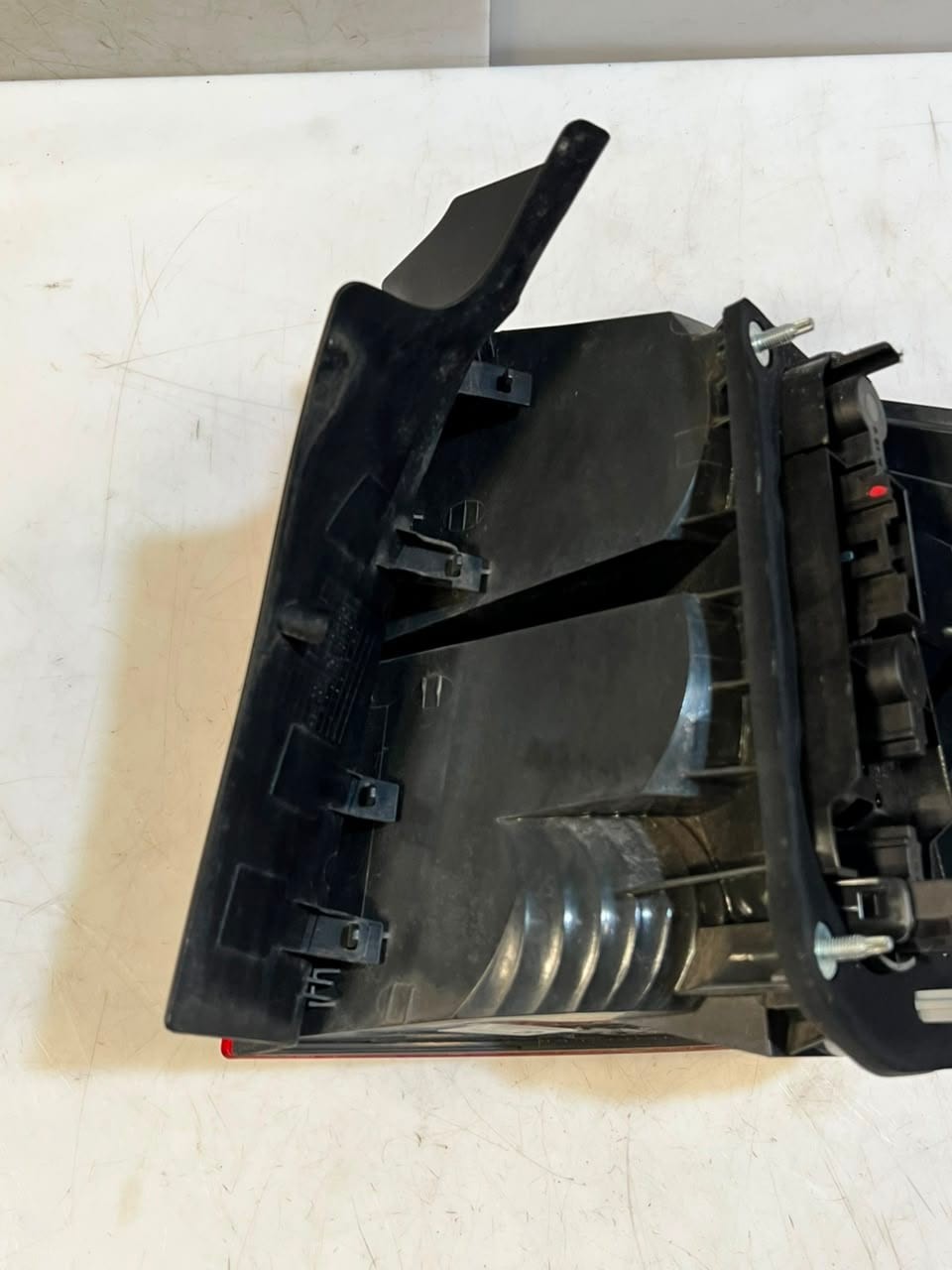 2010-2015 BMW X1 E84 Tail Light ASSEMBLE, Left SIDE BACK LIGHT 2990109 ECE 