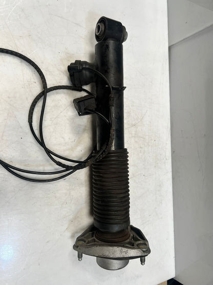 2014-2018 BMW X5 F15 X6 F16 xDrive 30d Rear Shock Absorber DIESEL 6875087 OEM