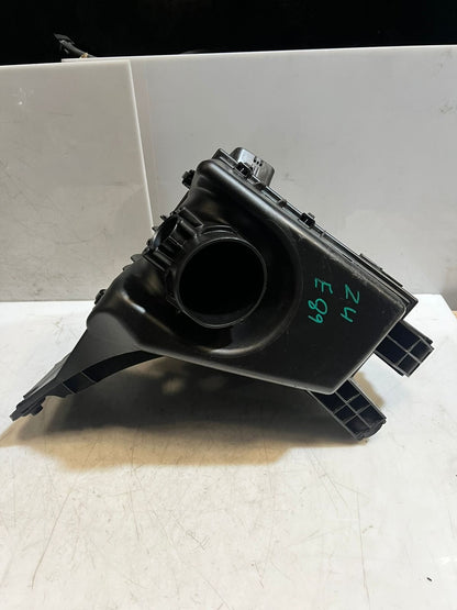 BMW Z4 E89 sDrive23i sDrive30i Air INTAKE Filter Foam/Rigid Foam 7582907 OEM