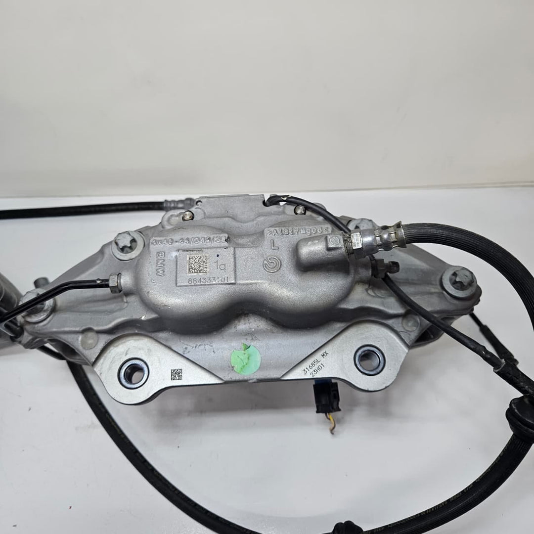 2019-2025 BMW X5 X6 X7 Front Right Left Brake Caliper 8843332-8843331 OEM 