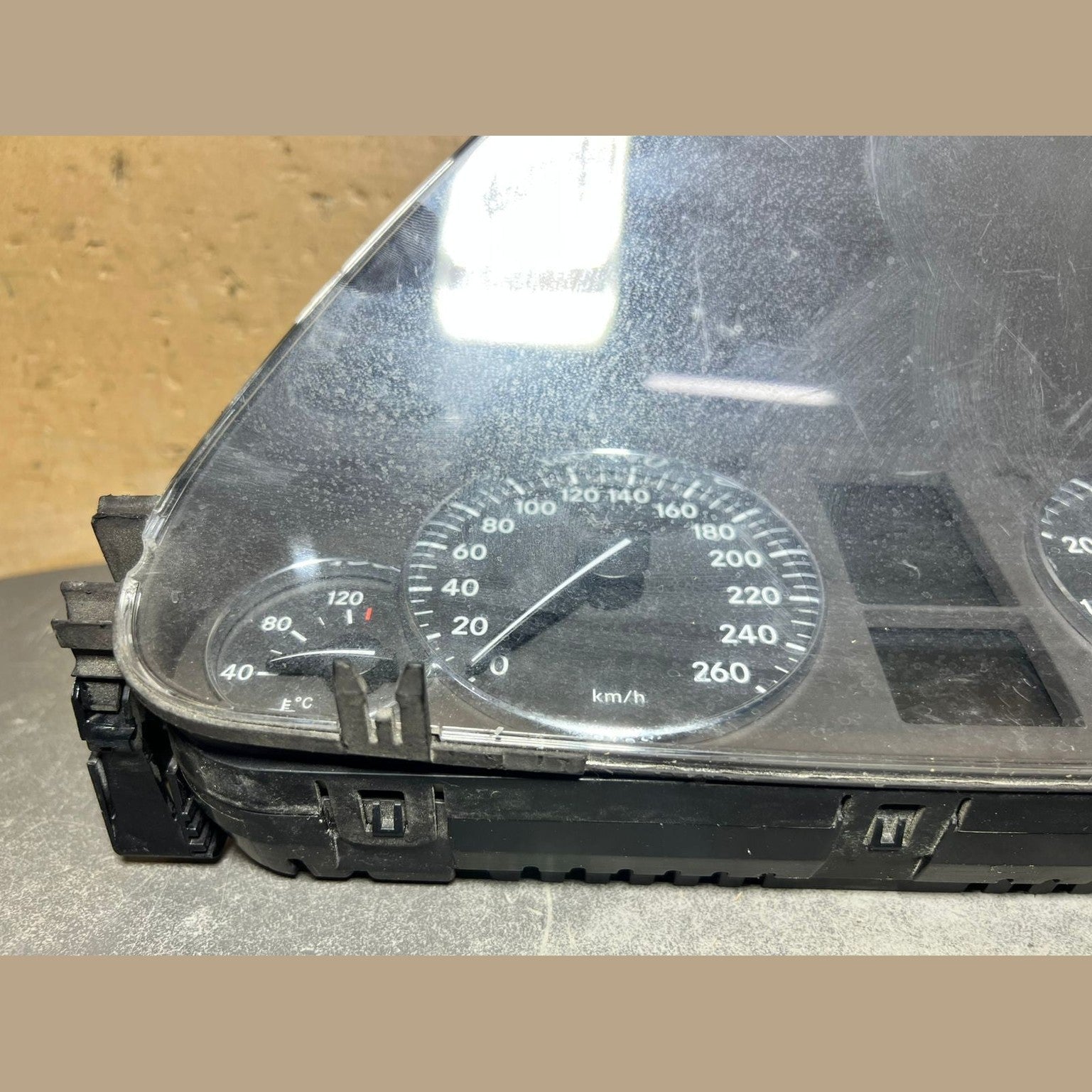03-06 Mercedes-Benz W203 C-Class Instrument Cluster Speedometer A203 5400348 OEM