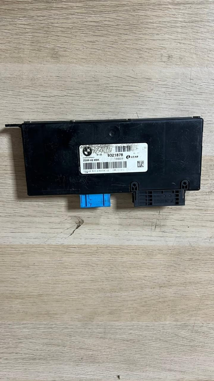 BMW F10 F11 F12 F13 F01 F02 ZGW-02 8SK Central Gateway Module unit 9321878