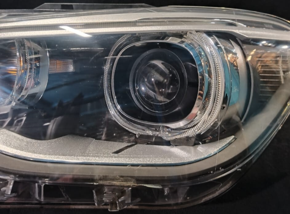 BMW 1 SERIES 120i 2012 F20 LEFT SIDE HEADLIGHT 7229687-09 ECE - 7229687