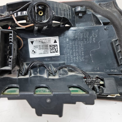7369120-BMW 3 Series F30 F31 F35 LCI M3 F80 Rear Inner Taillight Right Side OEM