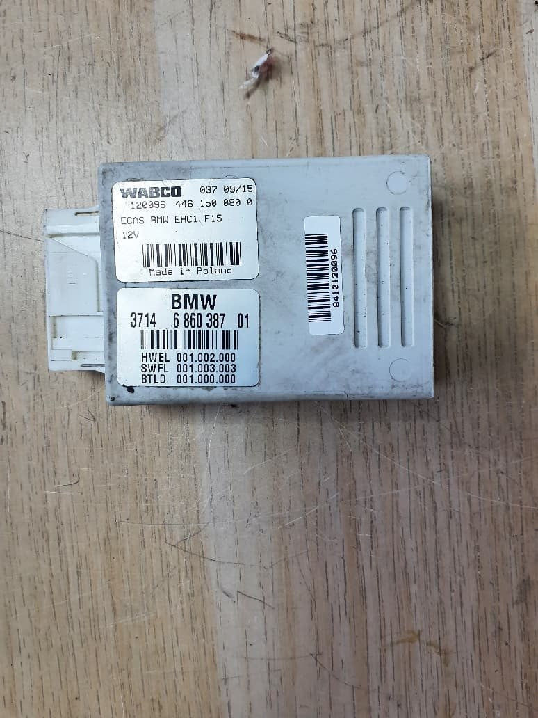 2013-2018 BMW X5 Air Suspension Control Unit 6860387 F15 and X6 F16