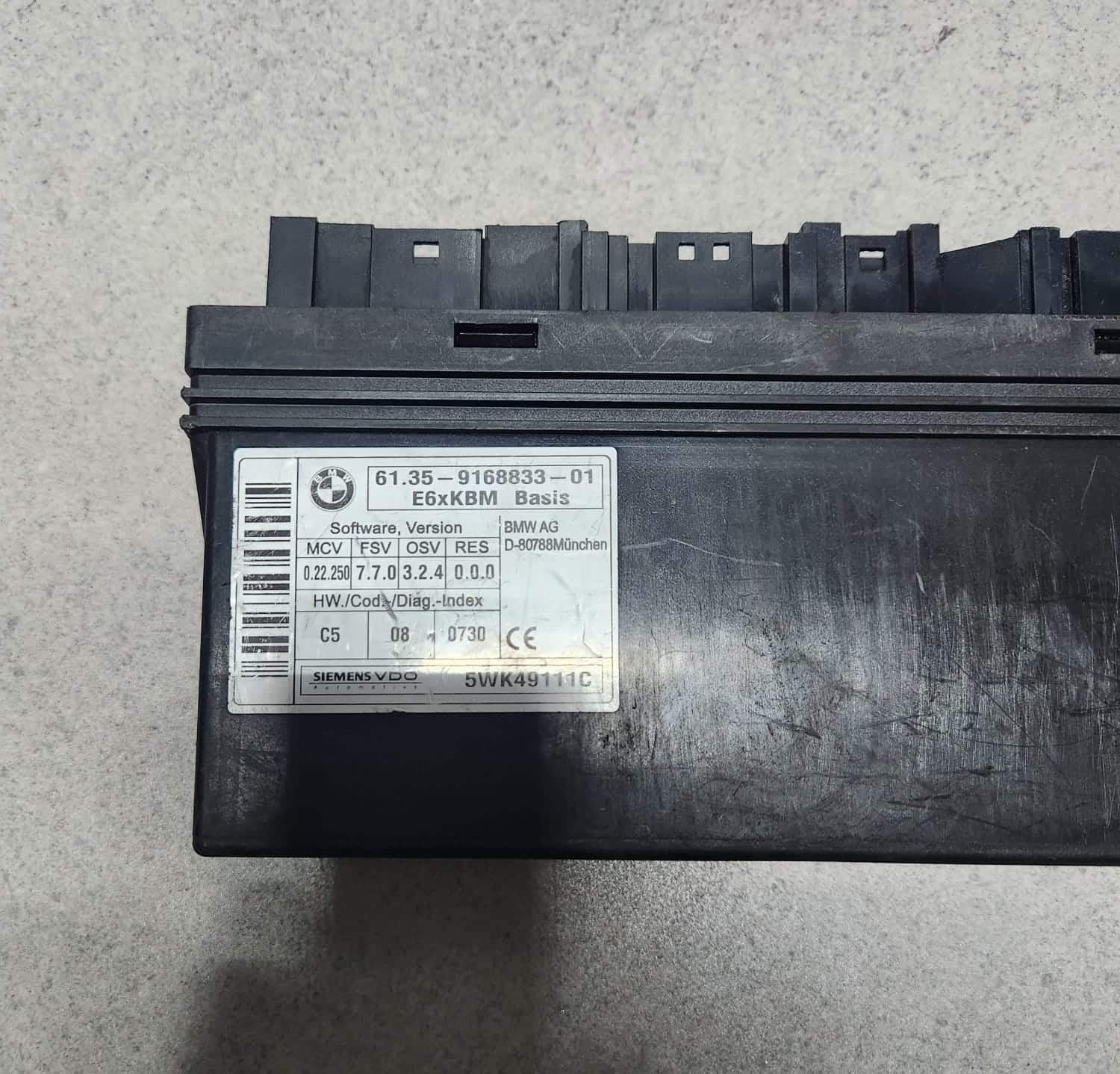 2008-2010 BMW 528i Body Control Module 9168833 5-Series and M6 E60 E63 E64
