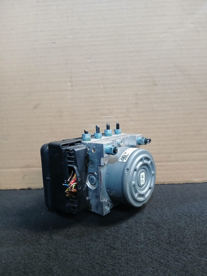 BMW F20 F30 F32 ABS Brake Pump Anti Lock DSC Dynamic Stability Control 6861376
