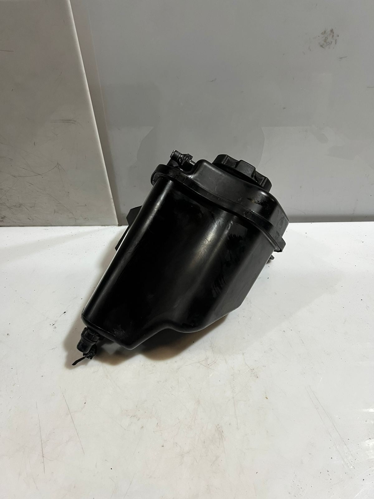 2008-2019 BMW X5 E70 F15 F85 X6 E71 F16 WATER Coolant Expansion Tank 7647290 OEM