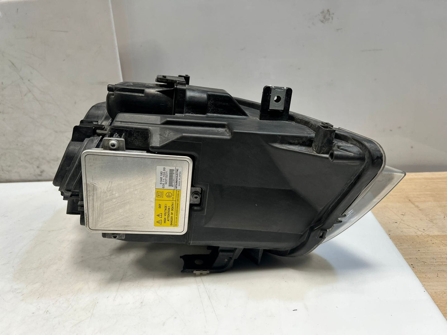 BMW E90 E91 3' MSPORT Xenon Headlight Bi-Xenon Left RIGHT 6942739 6942740 ECE
