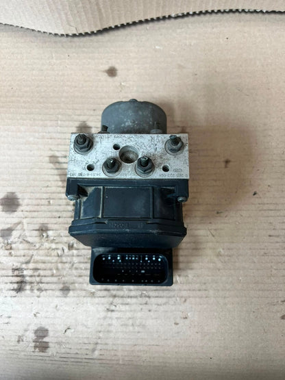 2001-2003 BMW 5' 7' 525i E38 E39 ABS Pump Control Module 6750345 OEM