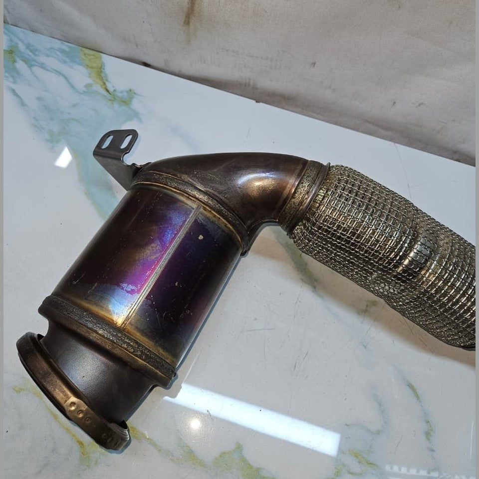 2022 BMW X1 U11, and MINI F65 F66 Catalytic Converter 8645689 OEM
