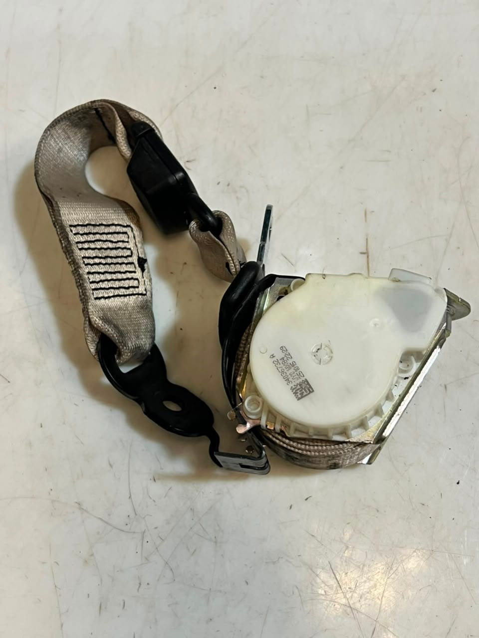 2010-2016 BMW 5 Series F10 F11 SEDAN Rear Centre Seat Belt 34036732 OEM