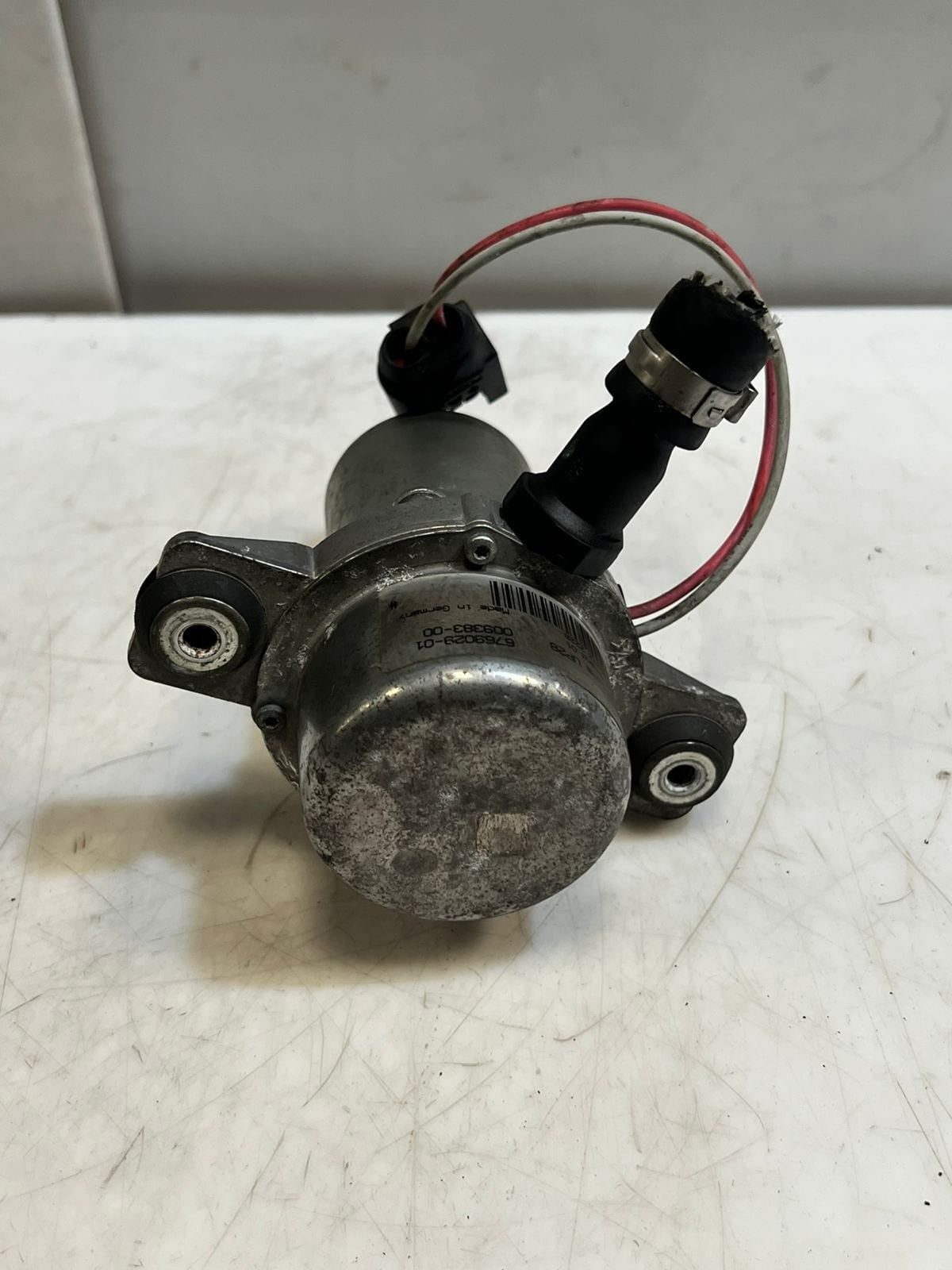 2006-2010 BMW M6 E63 E64 E60 M5 Brake BOOSTER Vacuum Pump 6769029 OEM