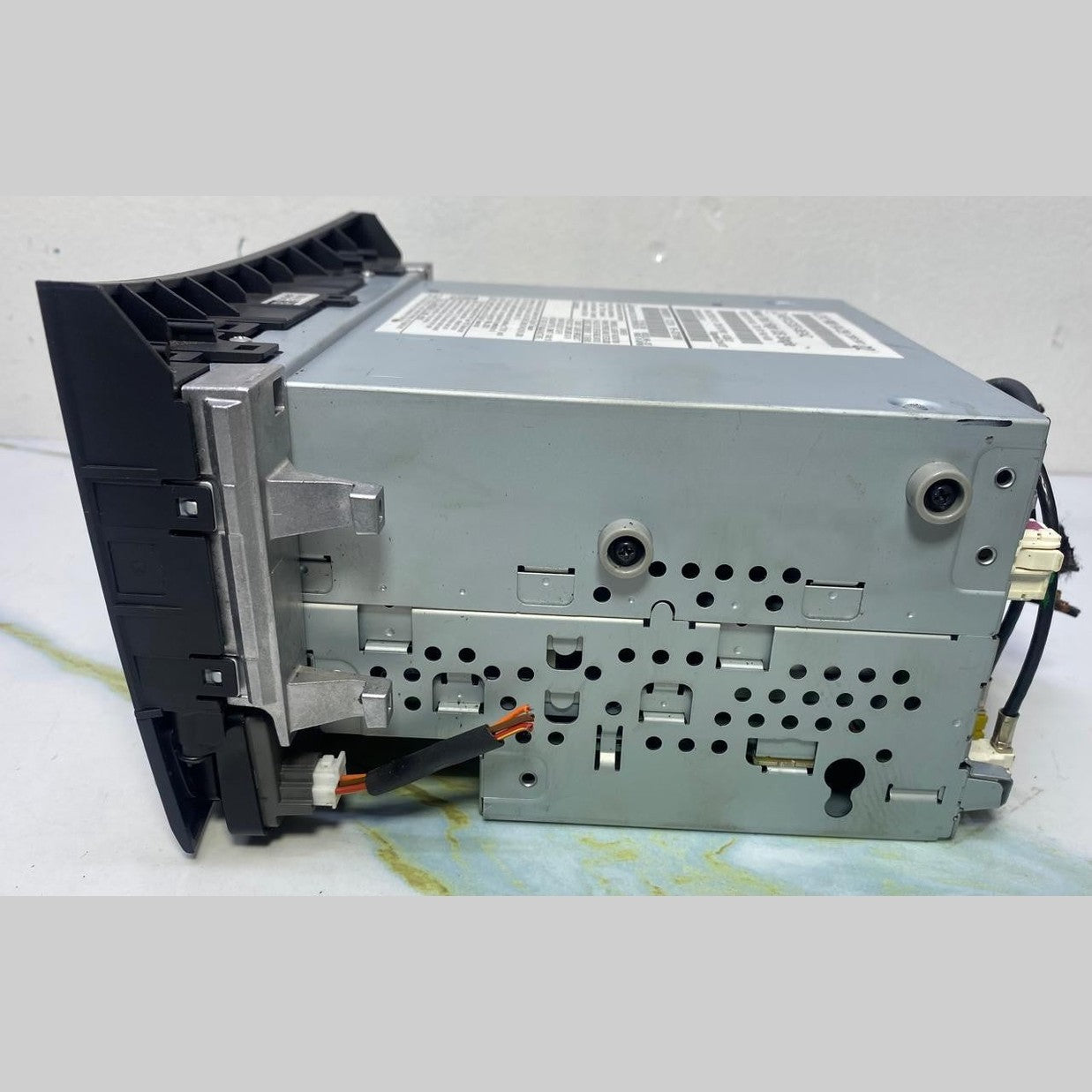 2012–2014 Mercedes-Benz W212 E-Class Head Unit CD Player A212 9000429 OEM