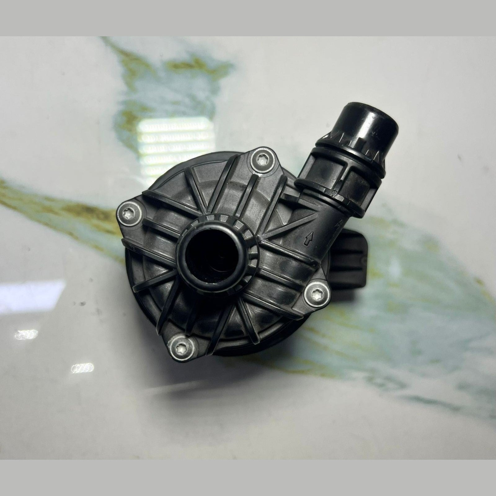 Mercedes-Benz W205 W177 W222 Water Pump Engine Cooling Coolant Pump A000 5003286