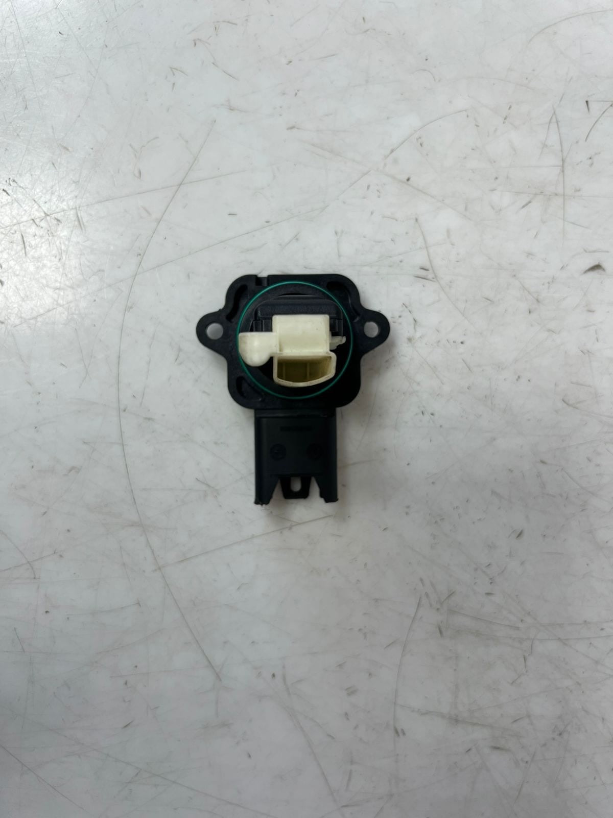 2008-2013 BMW 128i X1 X3 X5 Z4 E60 E61 E70 E90 E92 Mass Air Flow Sensor 7551638 
