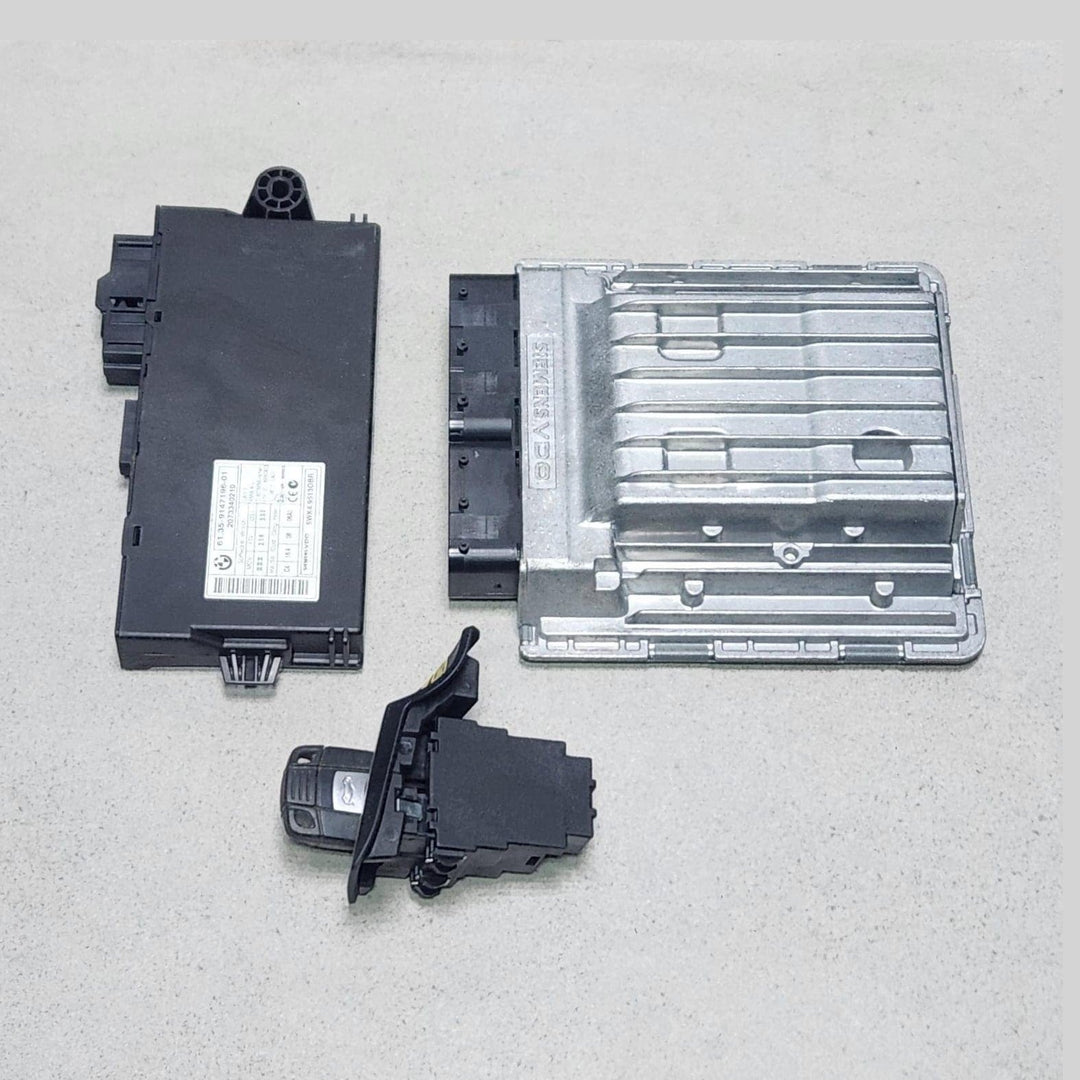 2007-2013 BMW 335i E92 N54 Engine Control Unit 7583332 535i 335i