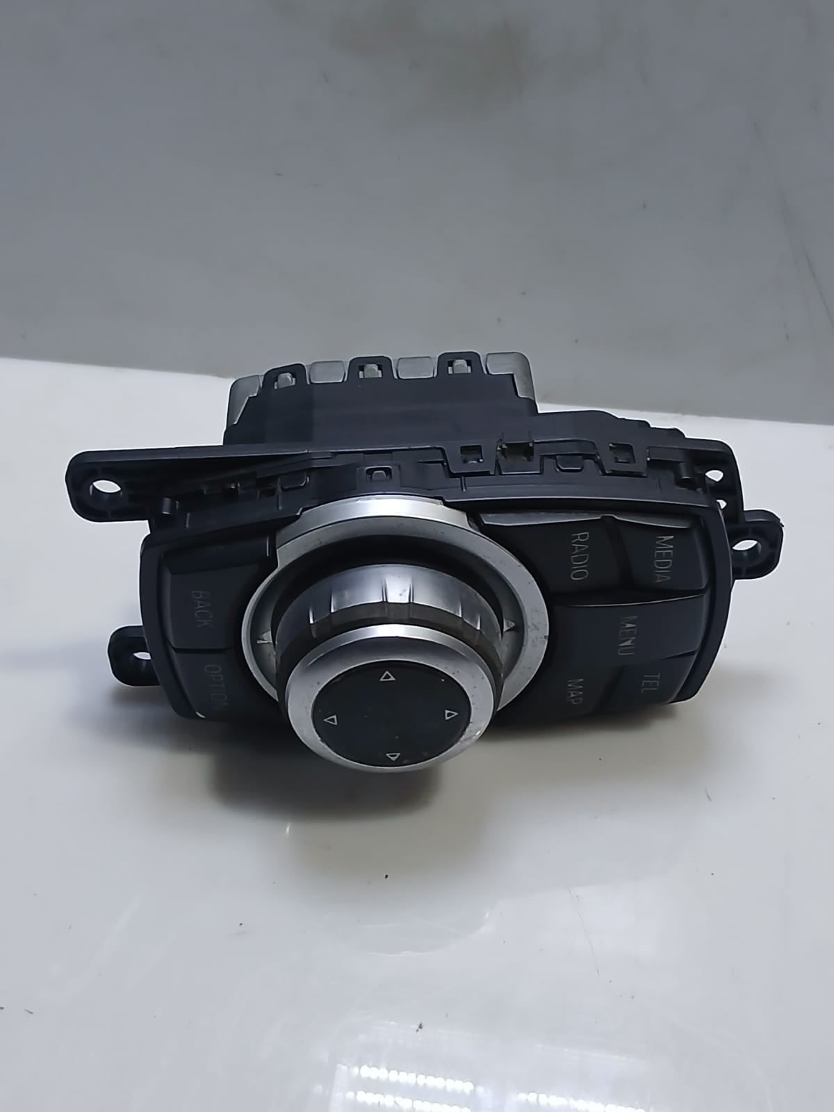 BMW F20 F21 F30 F10 F11 F01 F02 F07 F25 F26 Idrive Controller 9286700 OEM