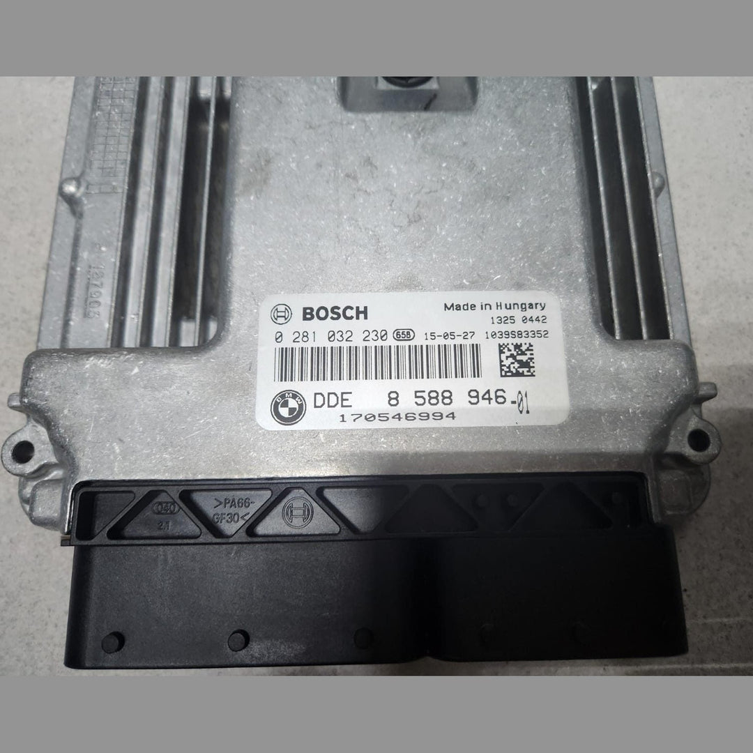 2016 BMW X3 Engine Control Unit 8588946 B47 F25 DIESEL ECU SET 