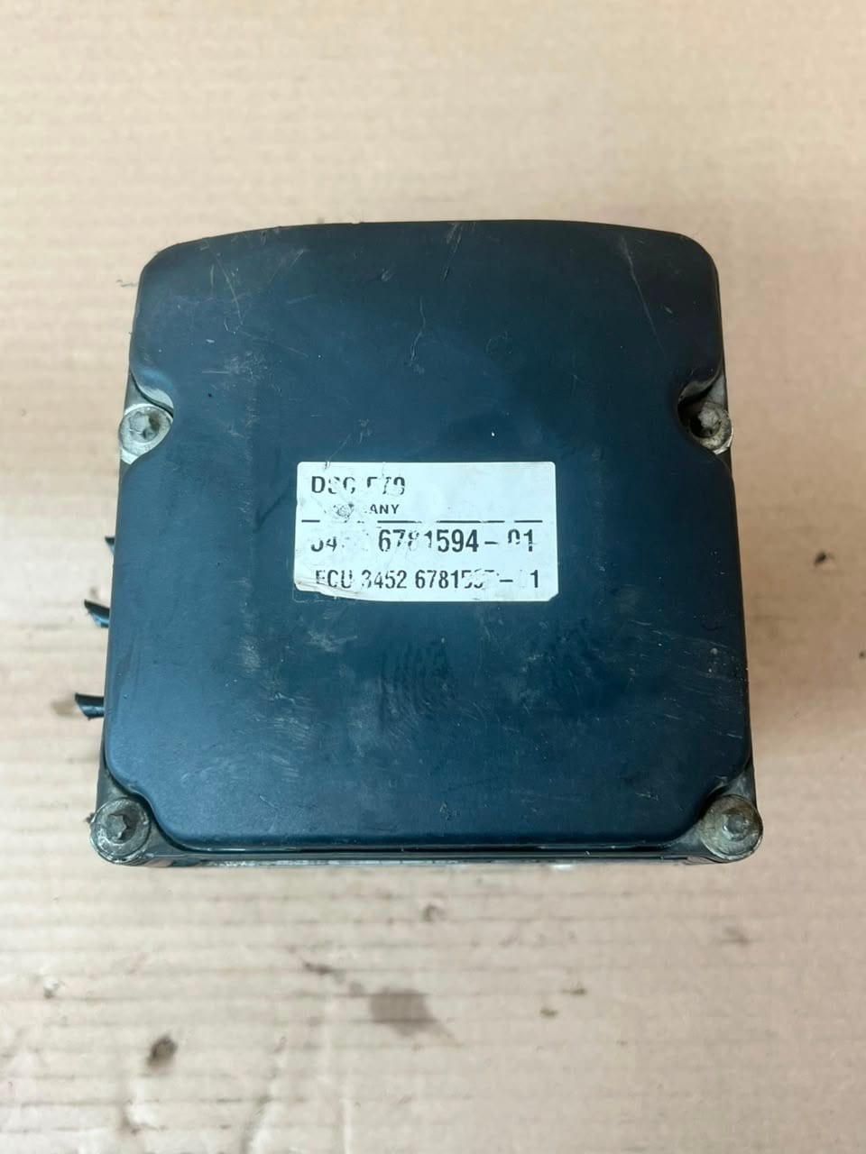 2007-2013 BMW X5 E70 and X6 E71 DSC (085) Abs Control Module 6781594-01