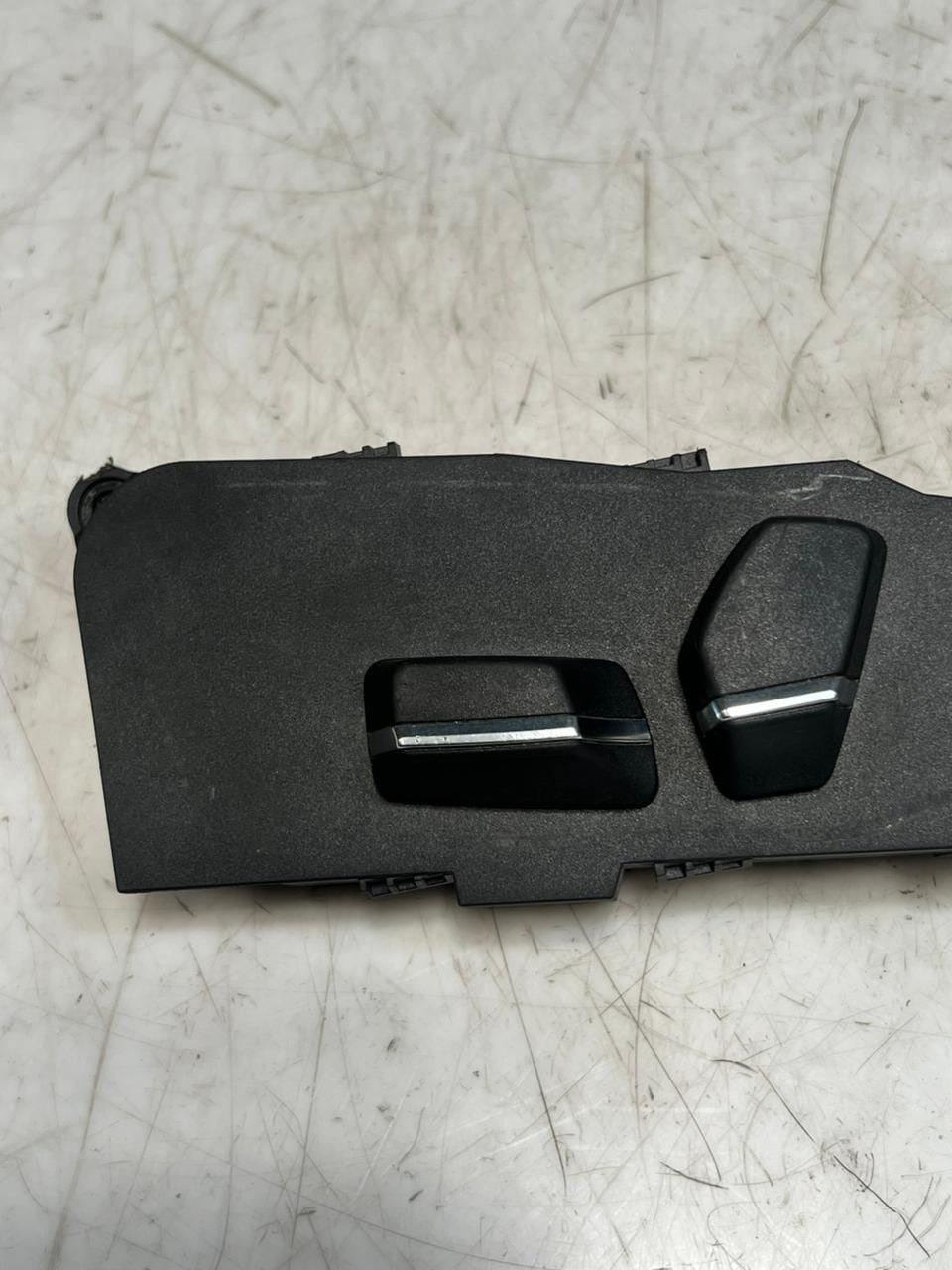 BMW 5 Series F10 F11 F07 GT Front Left Side Seat Control Switch 9163256 OEM