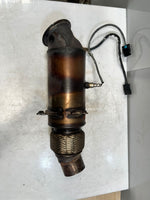 Load image into Gallery viewer, 2006-2013 BMW X5 F10 F11 F06 F12 F13 F15 F16 ENGINE Catalytic Converter 7616268