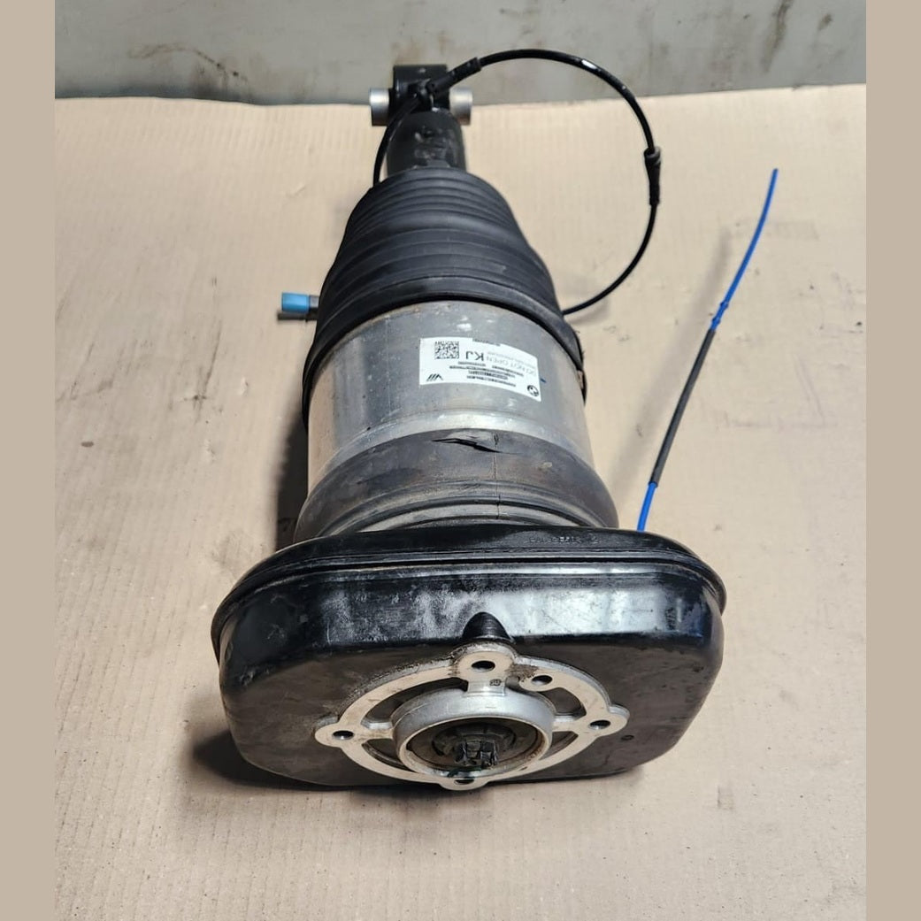 2022 BMW i4 Air Suspension Shock Absorber 5A49DD4 i4 G26 M50 REAR RIGHT 