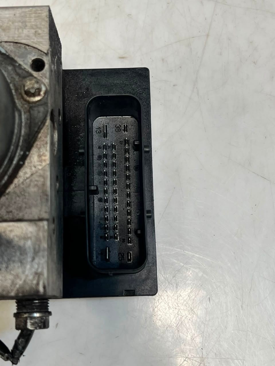 2004-2006 BMW X5 E53 33.0I 4.4I DSC HYDRAULIC Abs Pump Control Module 6768686