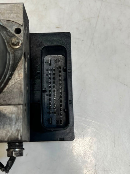 2004-2006 BMW X5 E53 33.0I 4.4I DSC HYDRAULIC Abs Pump Control Module 6768686