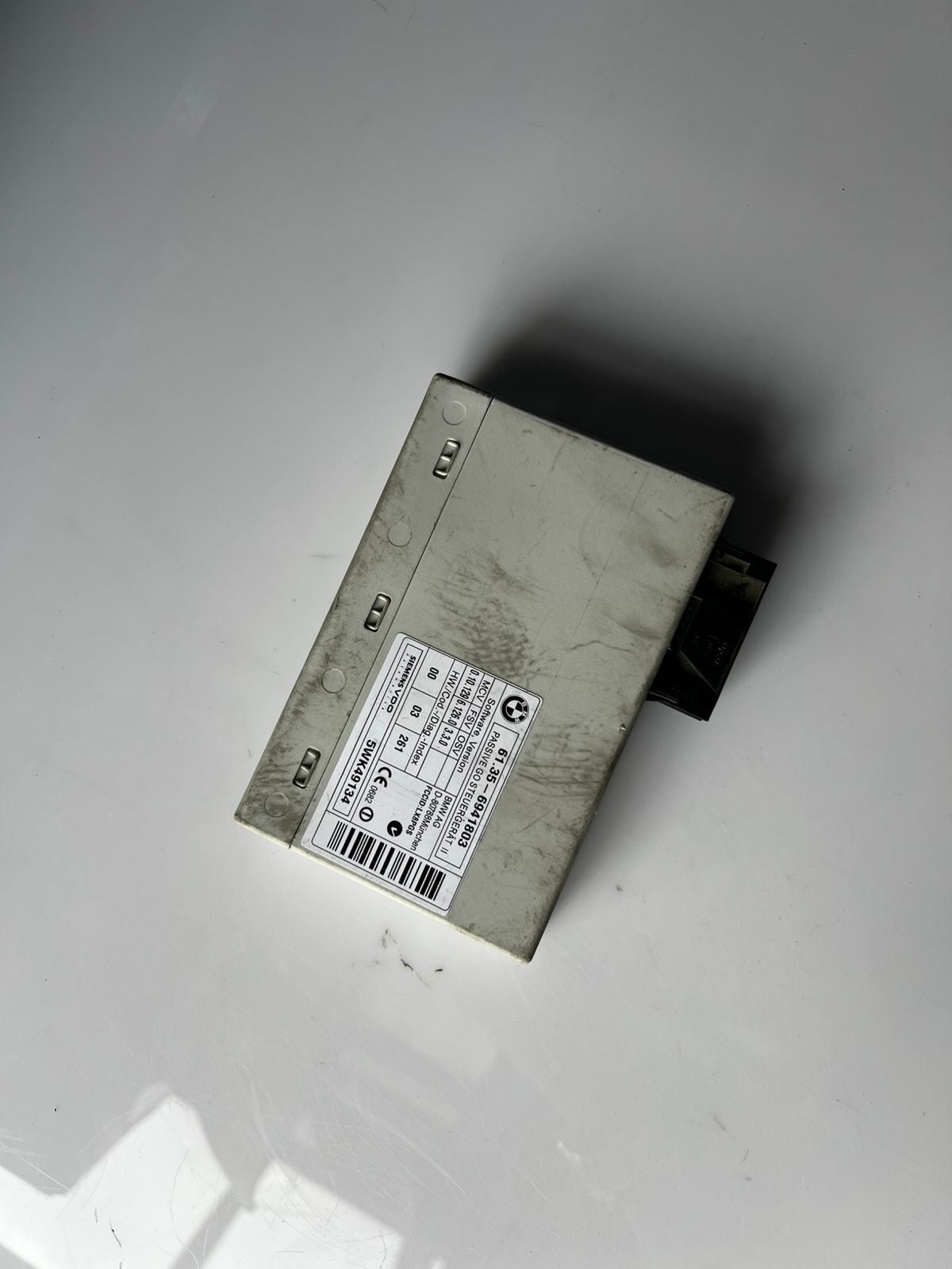 BMW 2006-2008 BMW 750i Passive Go Control Module 6941803 7 Series E65 E66 E67 75
