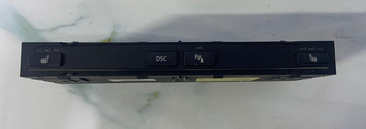 OEM BMW E60 E61 CENTER CONSOLE SWITCH MODULE DSC PDC SEAT HEATING 6938313