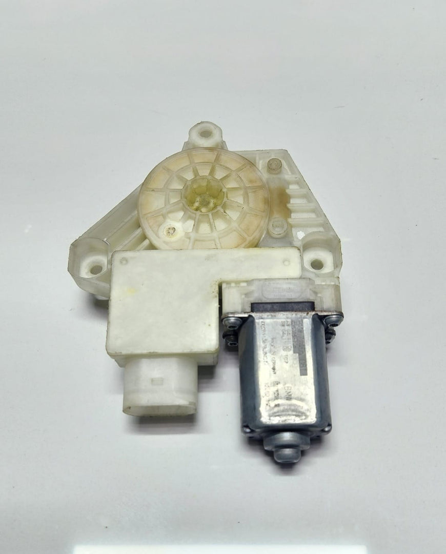 2018-2020 BMW 530e Window Regulator Motor 7455081 G12 740Li and 5 Series OEM